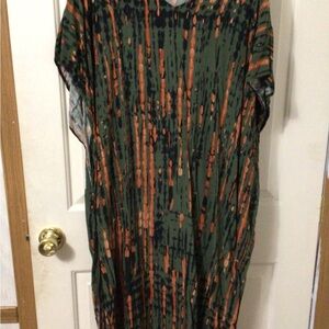 Like new. Caftan style Green and Orange Patterned Dress.  Cotton blend